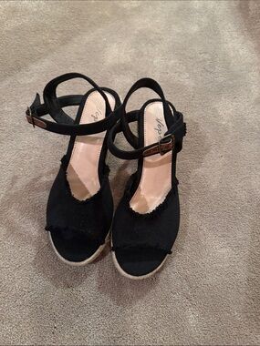 Vepose Black Espadrille Wedge Sandals with Ankle Strap